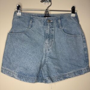 BDG URBAN OUTFITTERS Light Wash Retro 90s Y2K High Waisted Cotton Denim Shorts